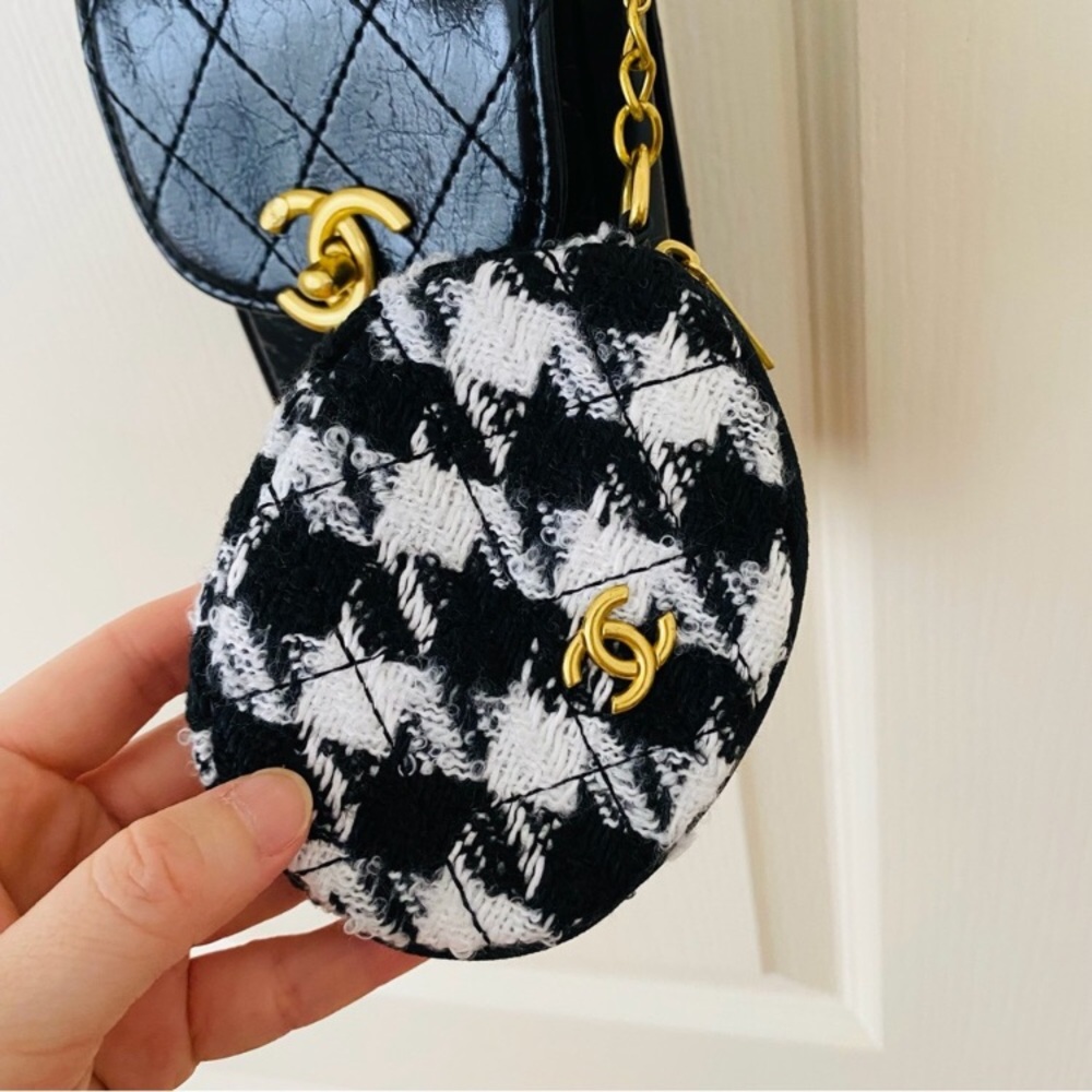 Brand New Chanel Makeup Trio Set Black Shoulder Bag with Tweed Coin Pouch - Picture 6 of 15